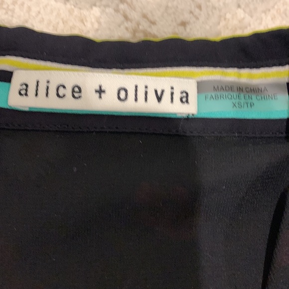 Alice and Olivia woman’s top - Picture 7 of 9